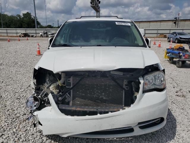 2015 CHRYSLER TOWN & COU 2C4RC1AGXFR675935