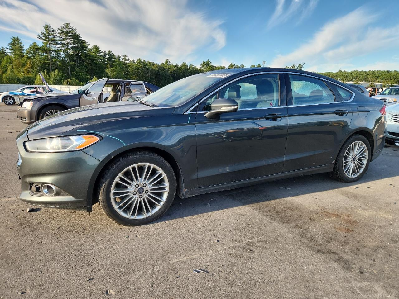 FORD FUSION SE