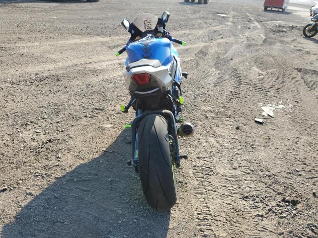 2021 SUZUKI GSX-R1000 JS1DM11H9M7100119