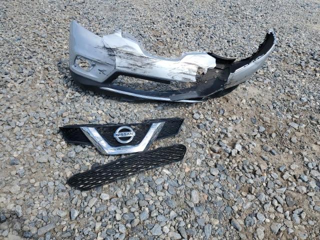 2015 NISSAN ROGUE S KNMAT2MT4FP504871