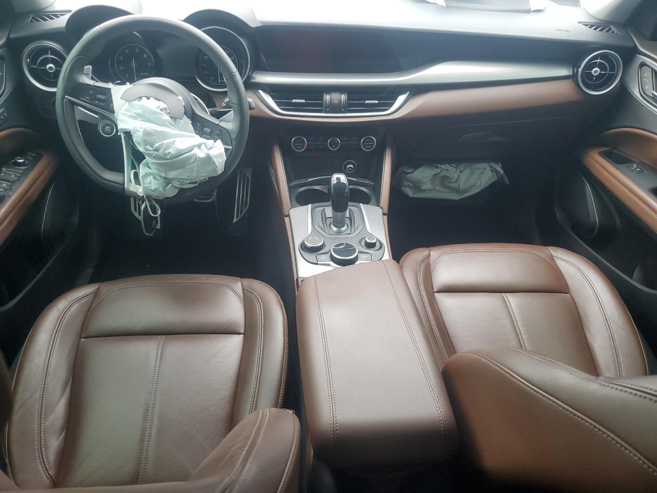 ALFA ROMEO STELVIO SPORT