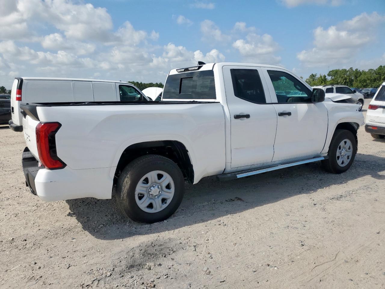 TOYOTA TUNDRA DOUBLE CAB SR