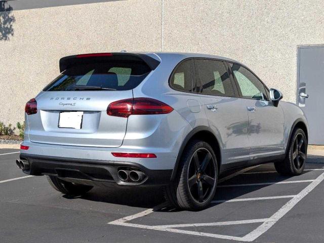 2016 PORSCHE CAYENNE S WP1AB2A24GLA94076