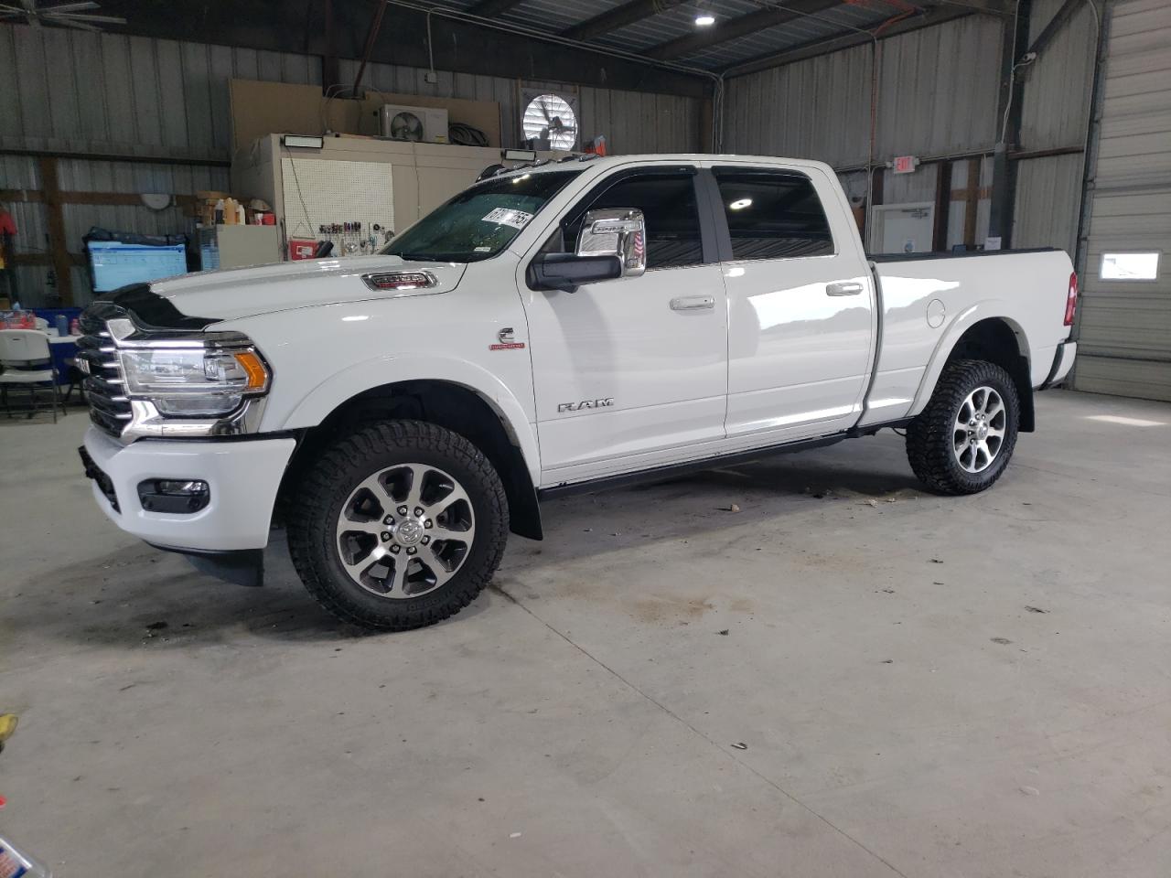RAM 2500 LONGHORN