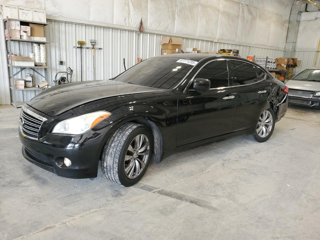 INFINITI M37 X