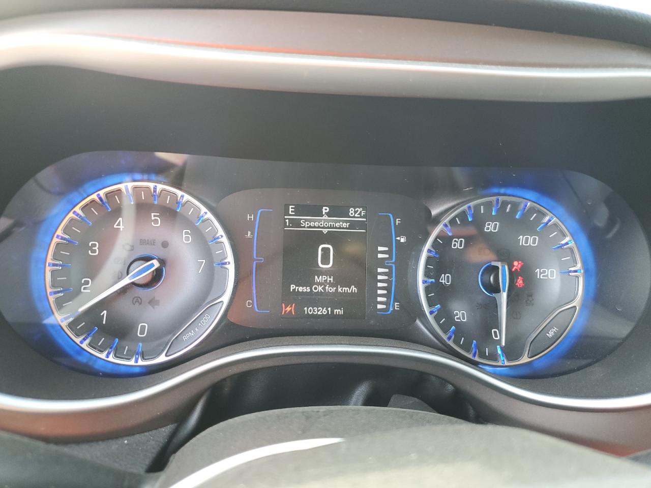 CHRYSLER VOYAGER LXI