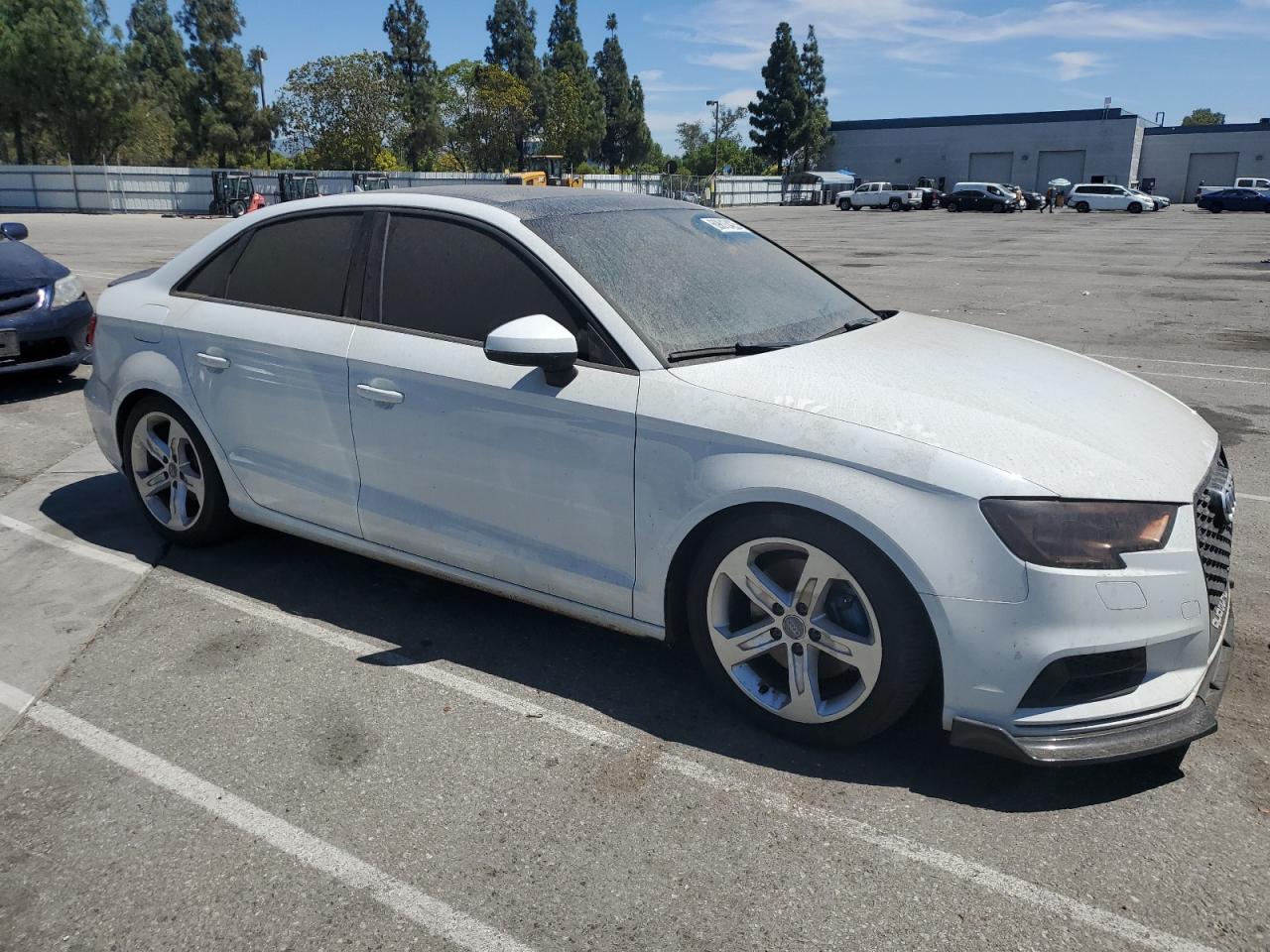 AUDI A3 PREMIUM