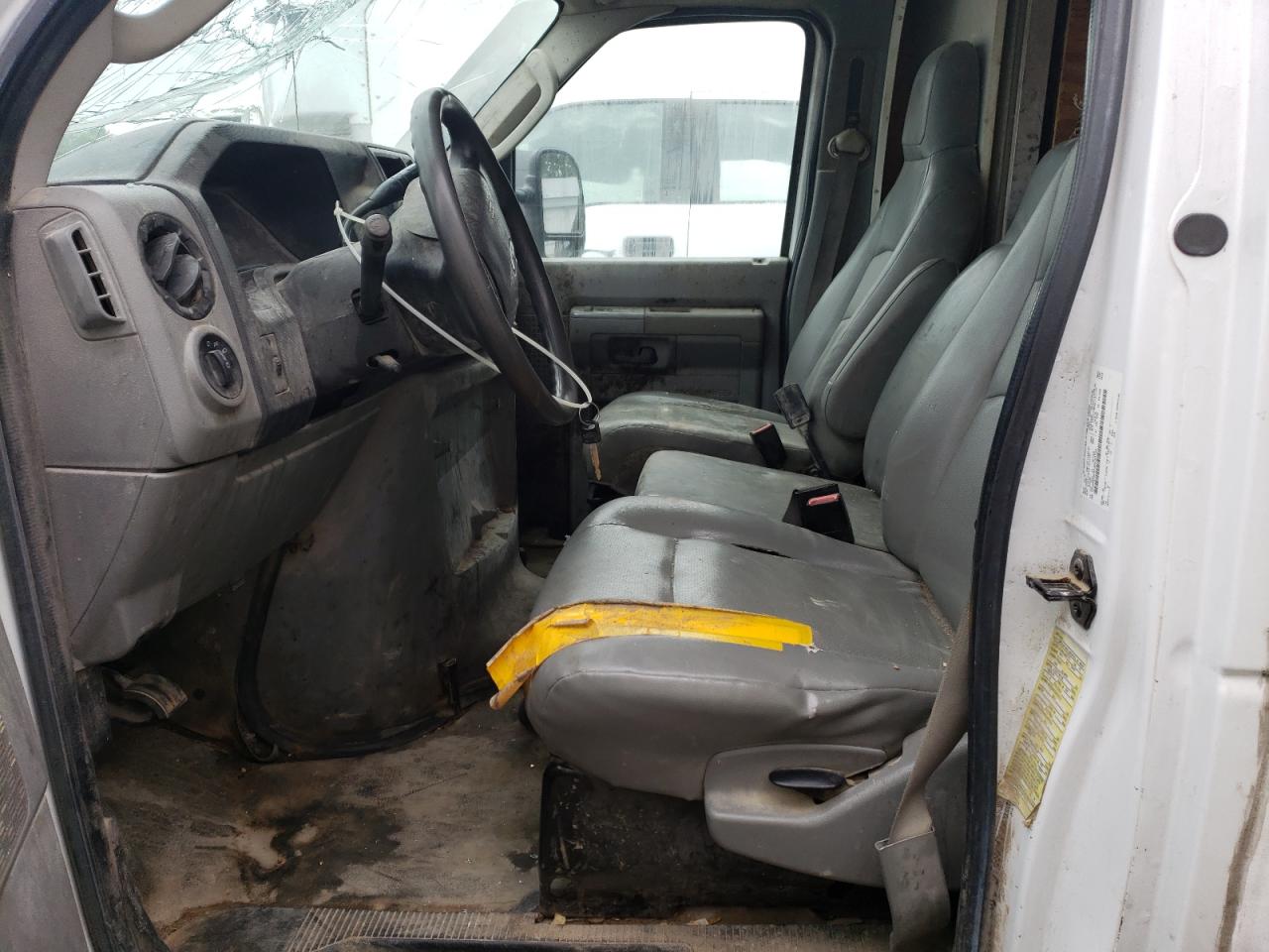 FORD ECONOLINE E350 SUPER DUTY CUTAWAY VAN