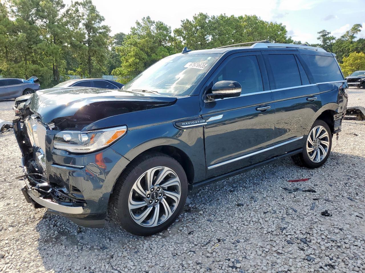 LINCOLN NAVIGATOR RESERVE