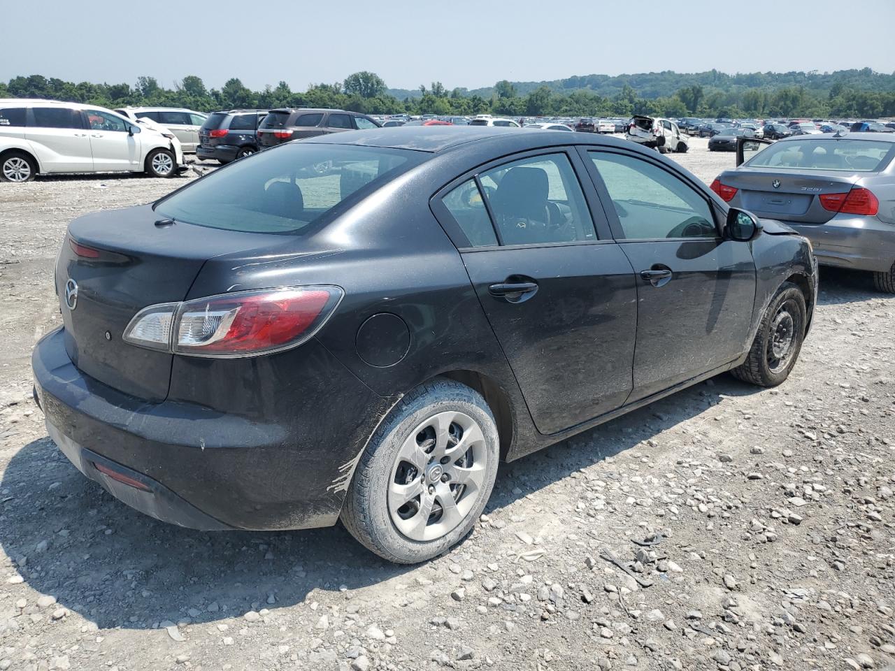 MAZDA 3 I