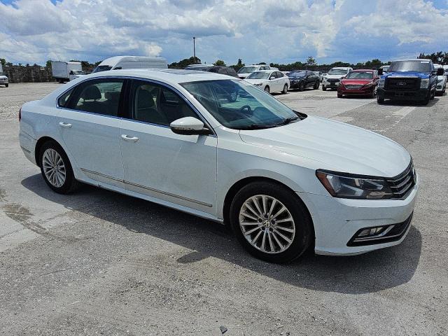 2016 VOLKSWAGEN PASSAT SE - 1VWBT7A30GC014245