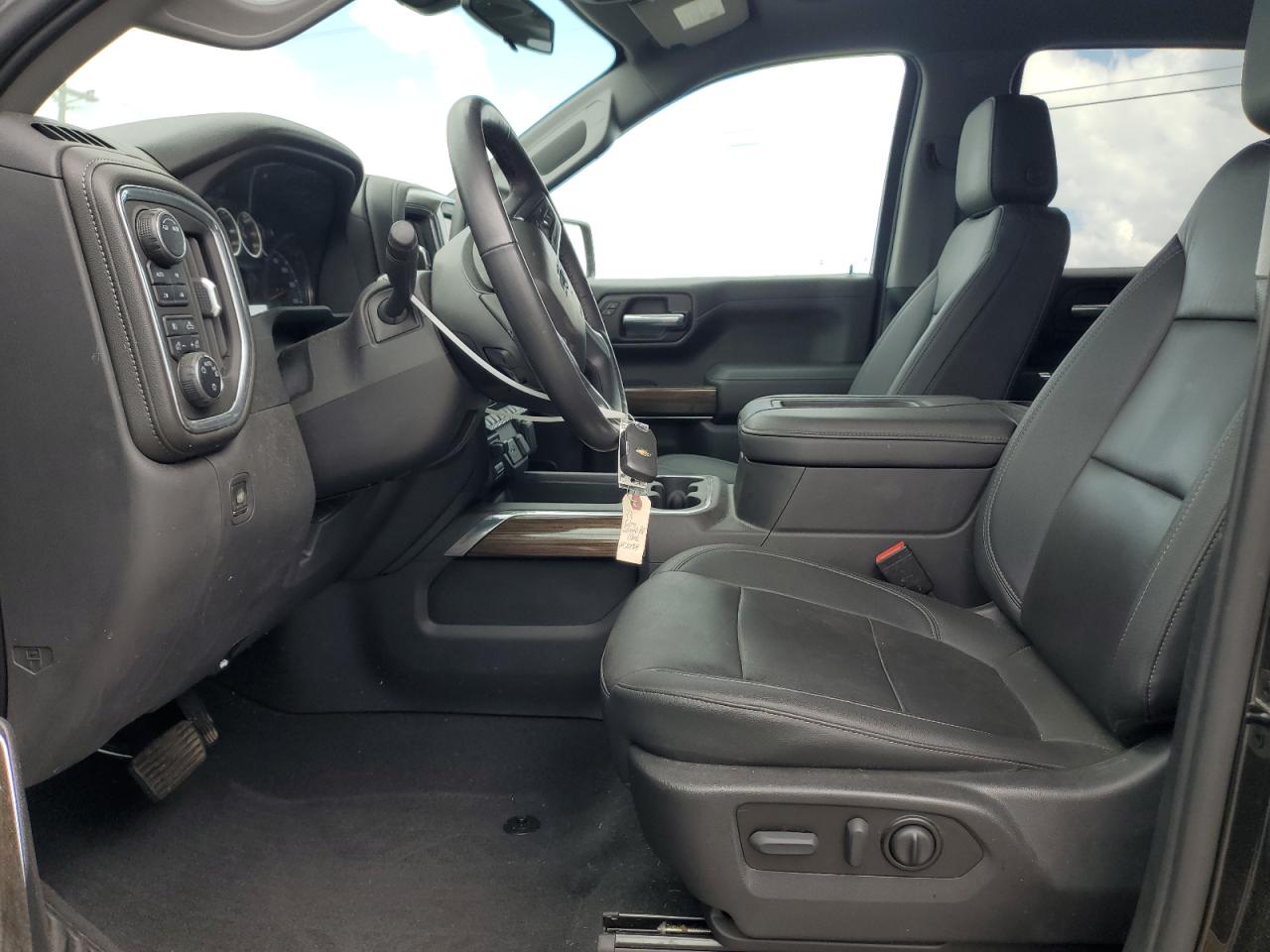 CHEVROLET SILVERADO K1500 RST