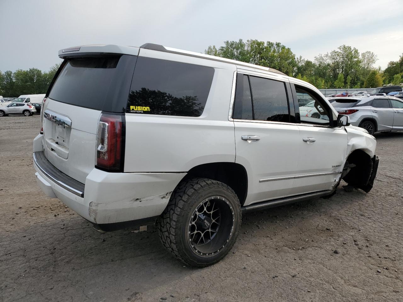 GMC YUKON DENALI
