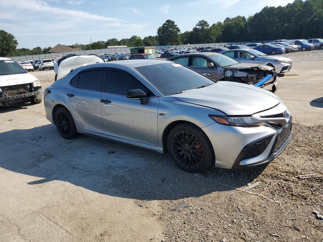 TOYOTA CAMRY SE NIGHT SHADE