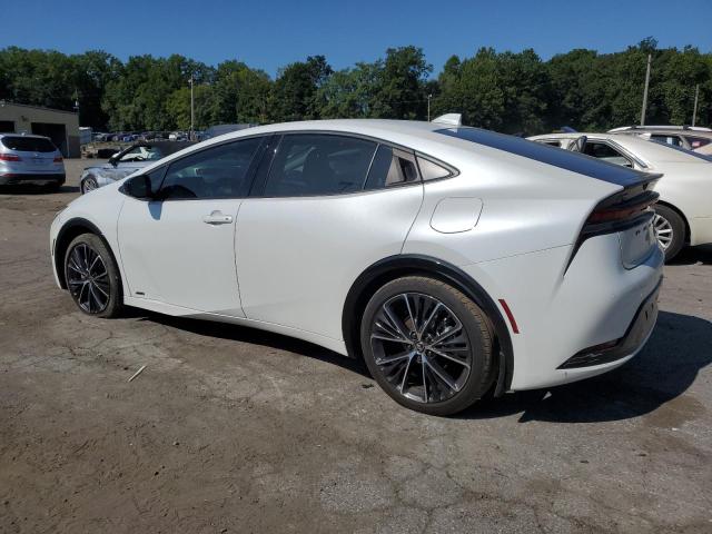 2024 TOYOTA PRIUS LE JTDADABU2R3014573