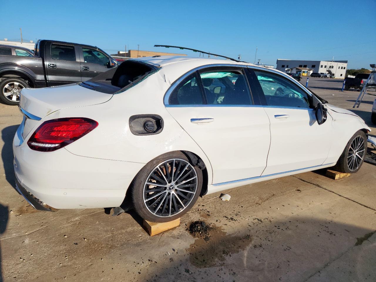 MERCEDES-BENZ C-CLASS 300