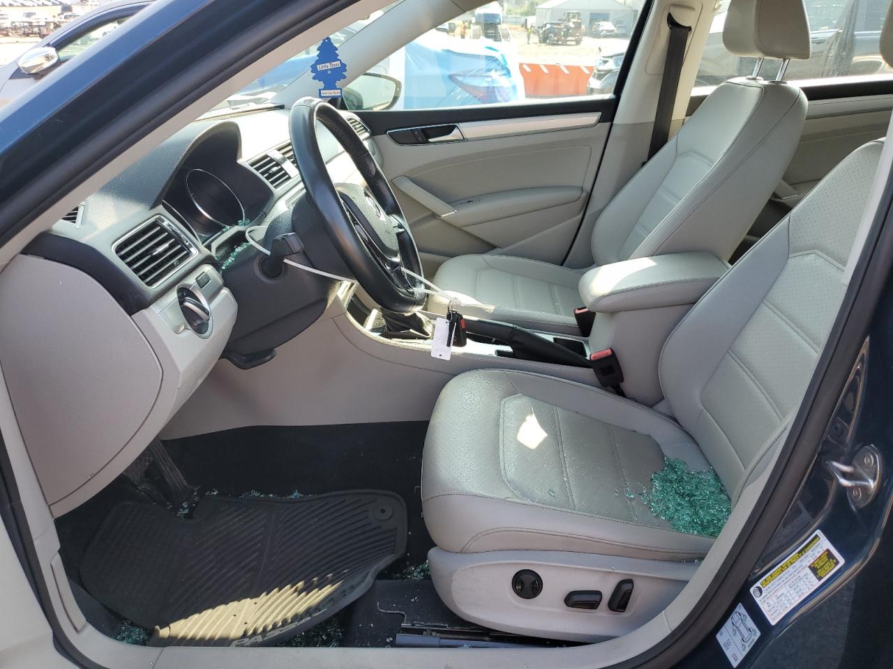 VOLKSWAGEN PASSAT WOLFSBURG