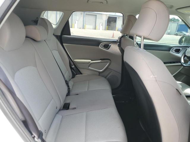 2020 KIA SOUL LX KNDJ23AU0L7706656