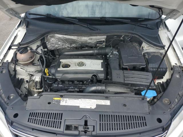 2015 VOLKSWAGEN TIGUAN S - WVGAV7AX7FW614085