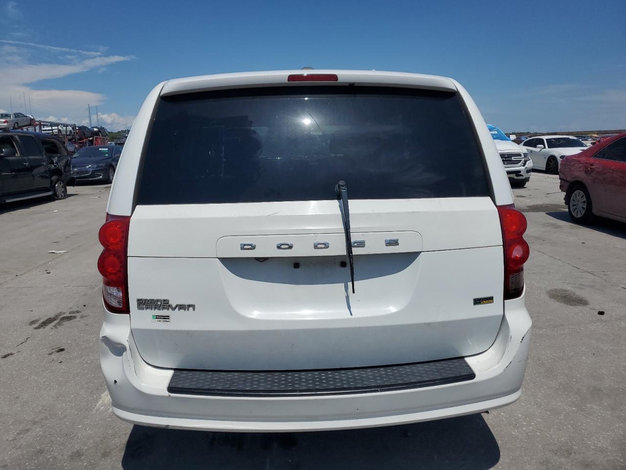 DODGE GRAND CARAVAN SE