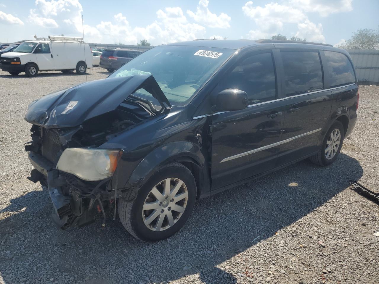 CHRYSLER TOWN & COUNTRY TOURING