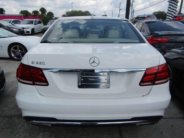2015 MERCEDES-BENZ E 350 WDDHF5KB4FB1409XX