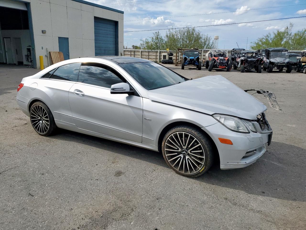 MERCEDES-BENZ E-CLASS 350