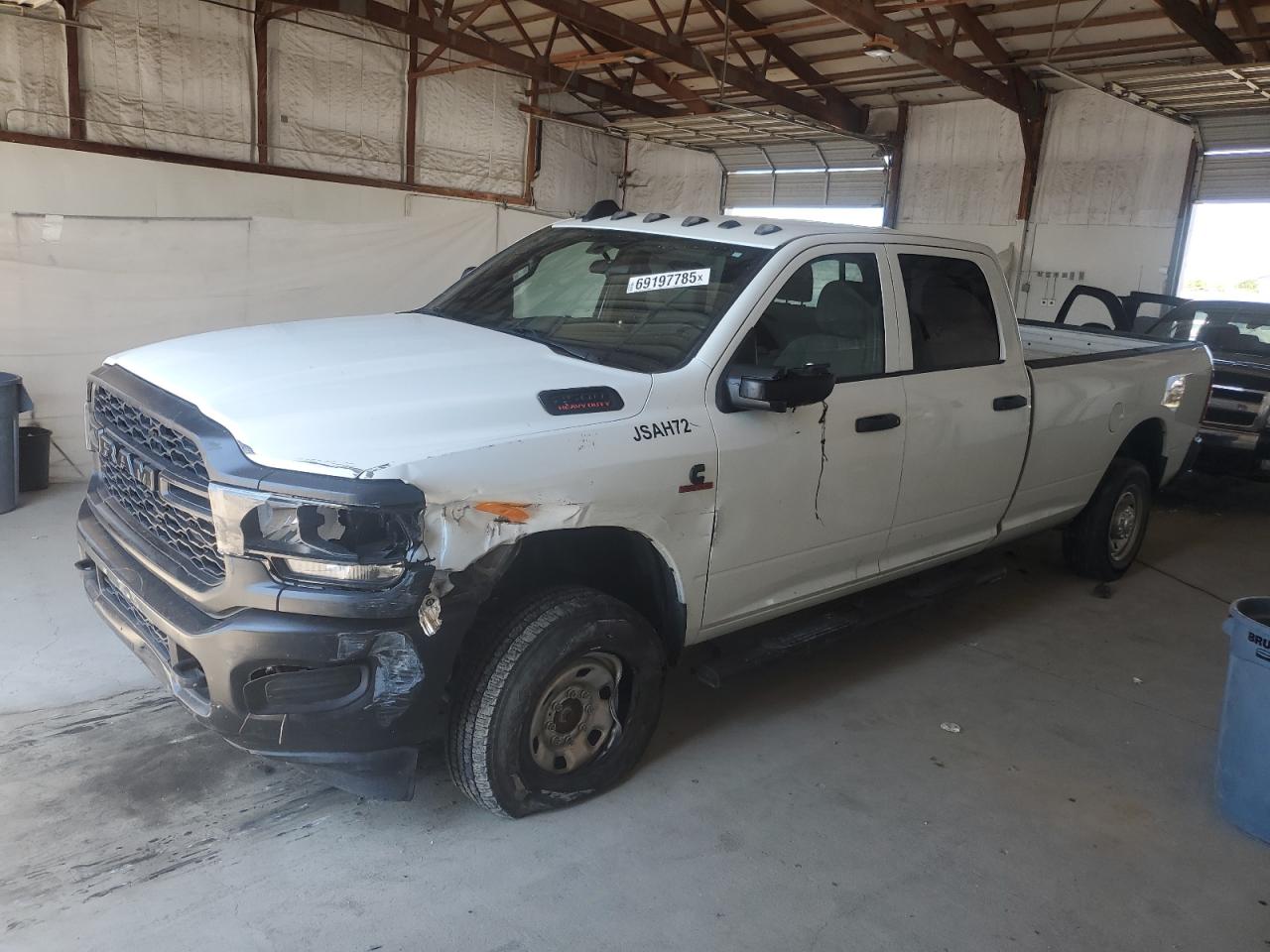 RAM 2500 TRADESMAN