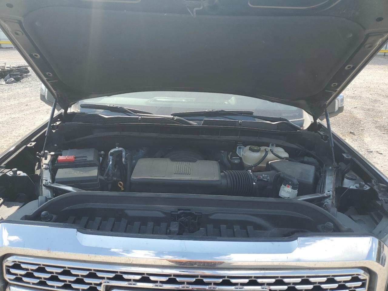 GMC SIERRA 1500 C1500 DENALI