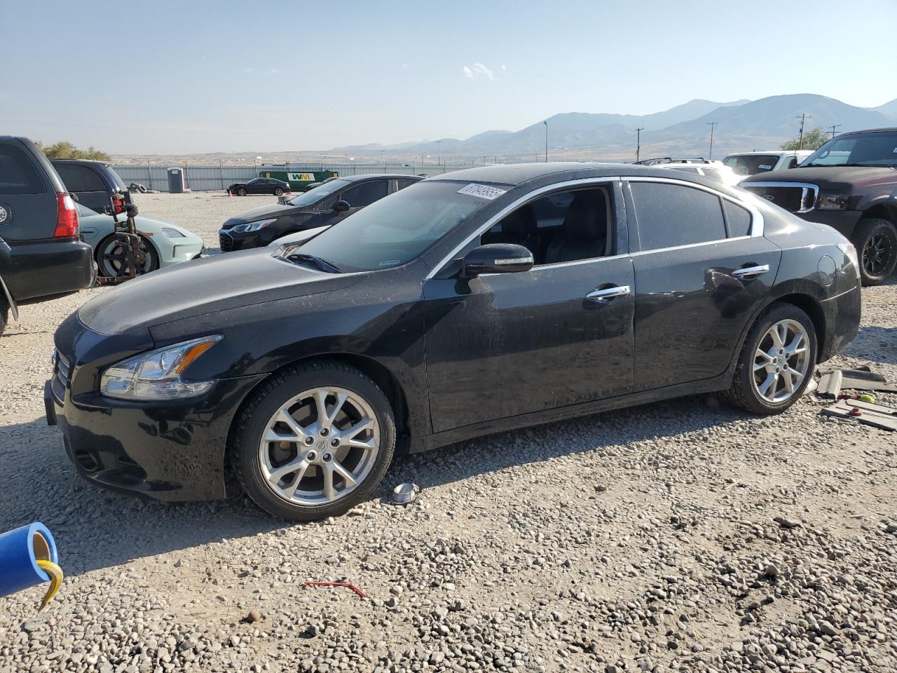 NISSAN MAXIMA S