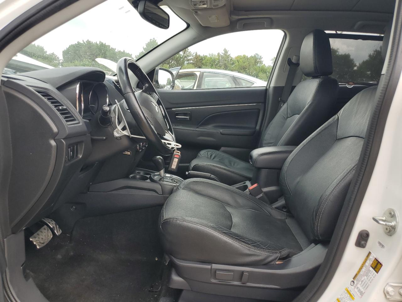 MITSUBISHI OUTLANDER SEL