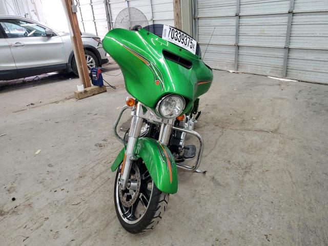 2015 HARLEY-DAVIDSON FLHX STREET GLIDE 1HD1KBM1XFB612425
