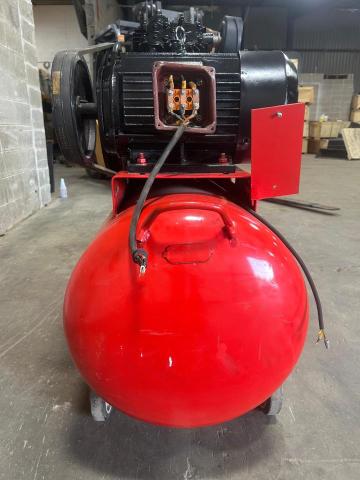 OTHR AIR COMPRESSOR 2020 red   L2007105145 photo #3