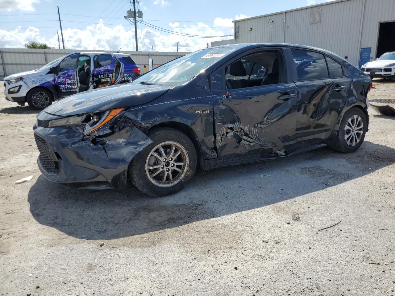 TOYOTA COROLLA LE