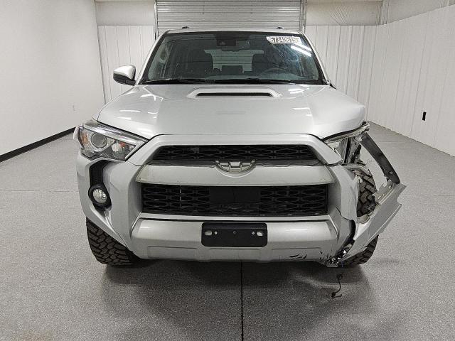 2020 TOYOTA 4RUNNER SR JTEBU5JR3L5790114