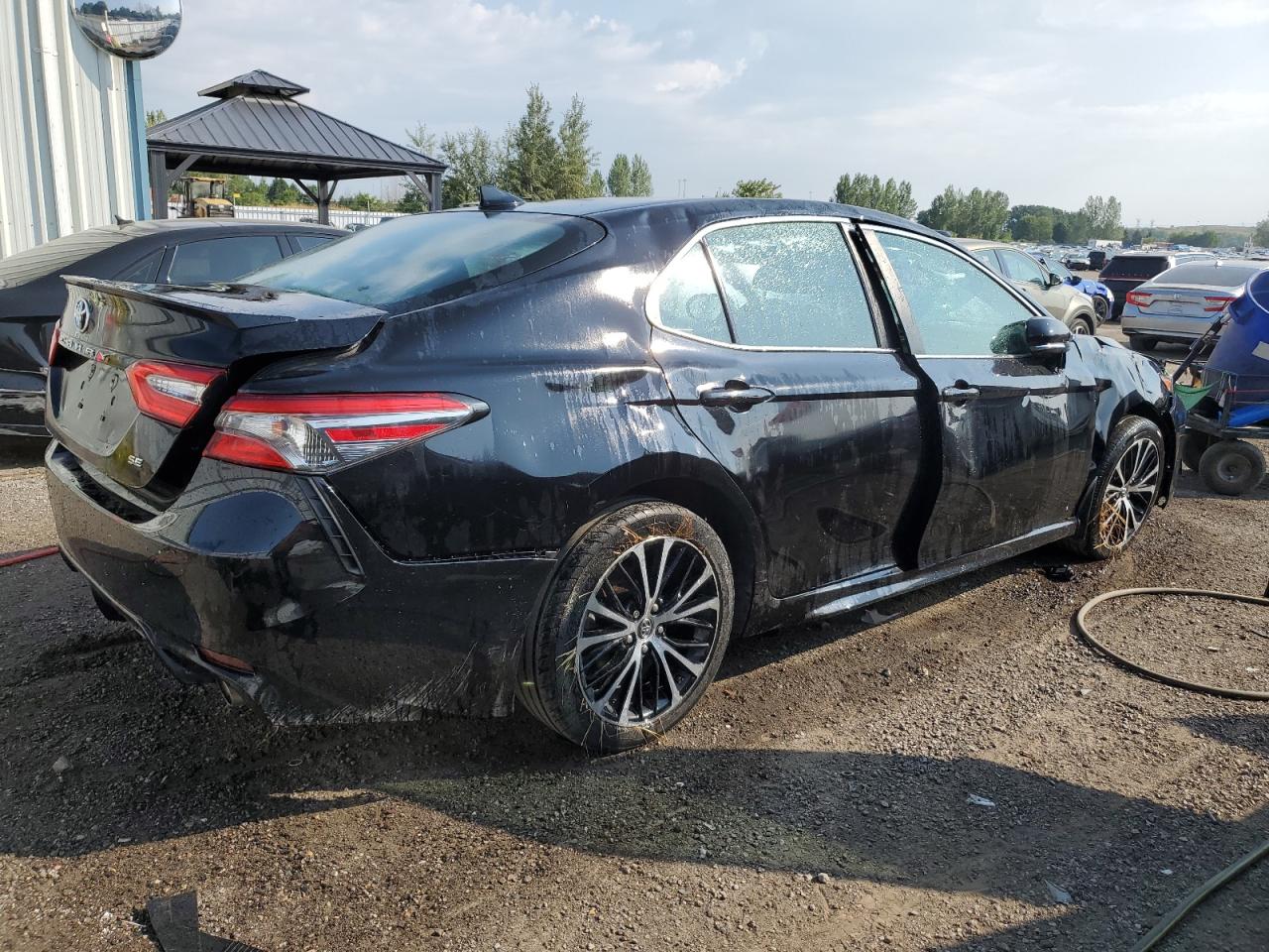 TOYOTA CAMRY L