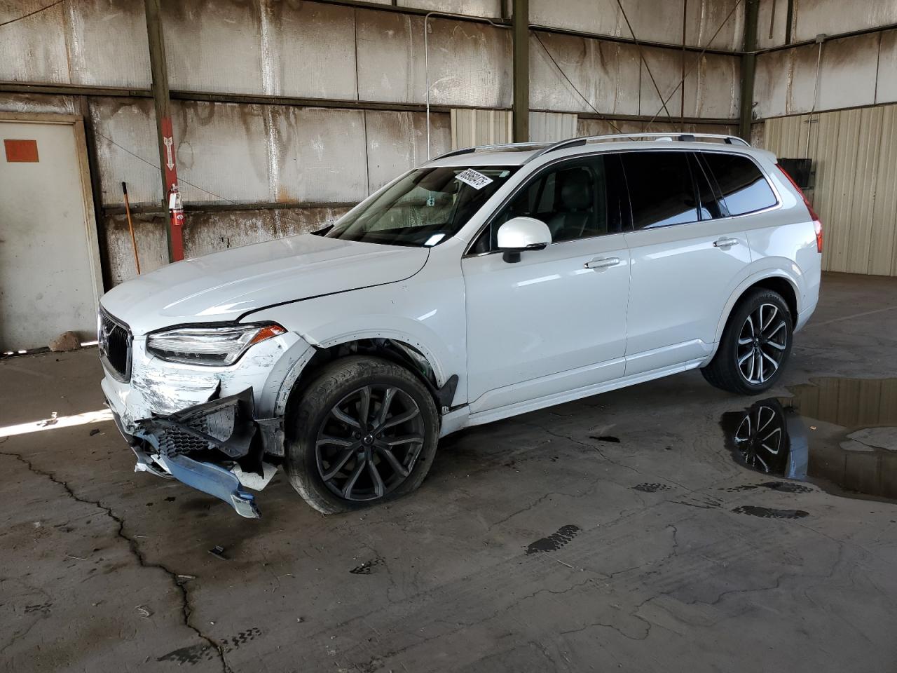 VOLVO XC90 T5