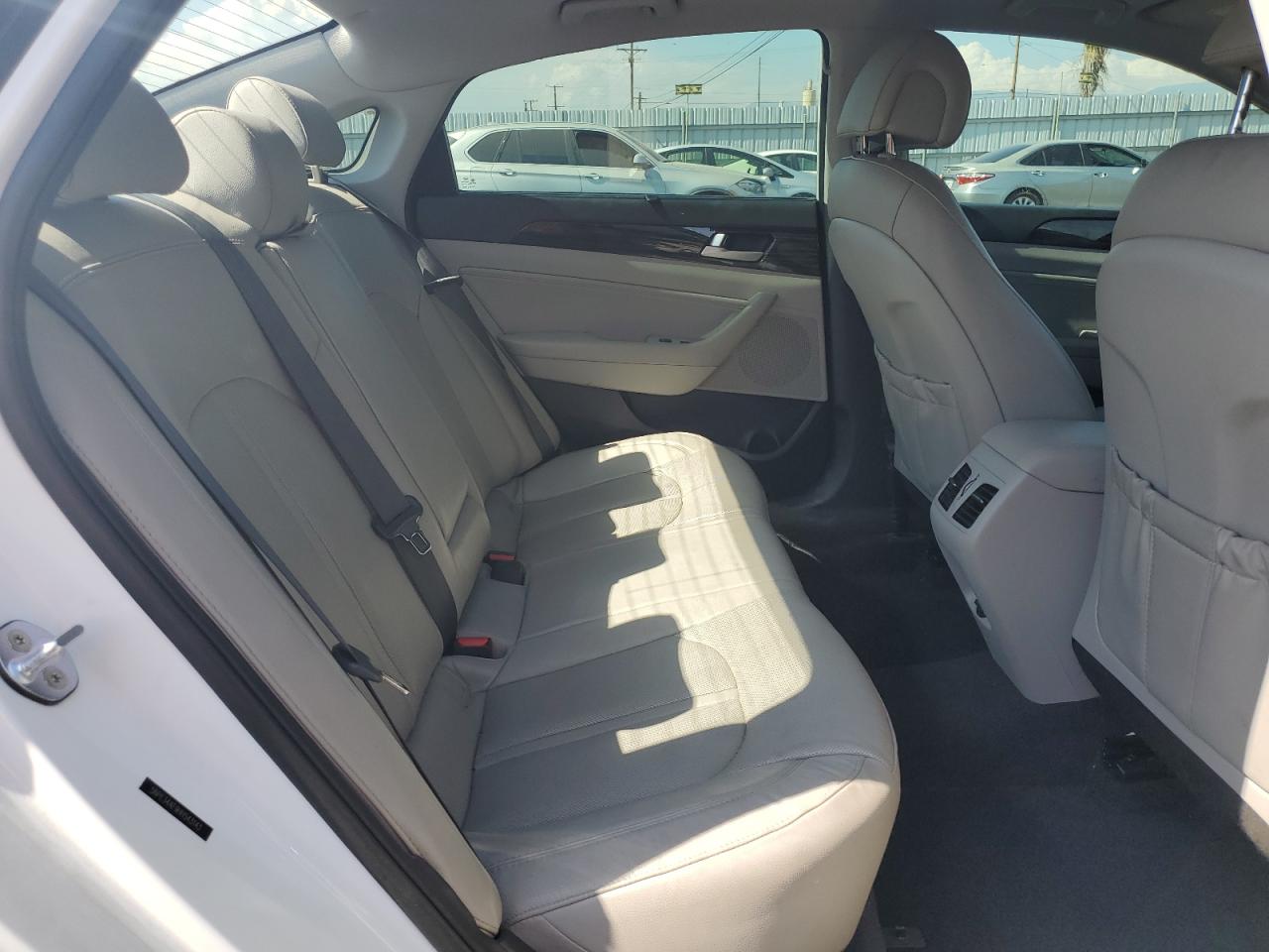 HYUNDAI SONATA SPORT