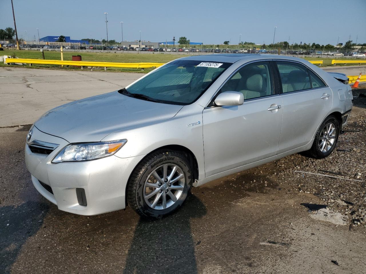 TOYOTA CAMRY HYBRID