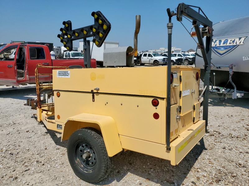 TEAM FENEX UNKNOWN 2000 yellow  propane 1T9US0617XS055285 photo #4