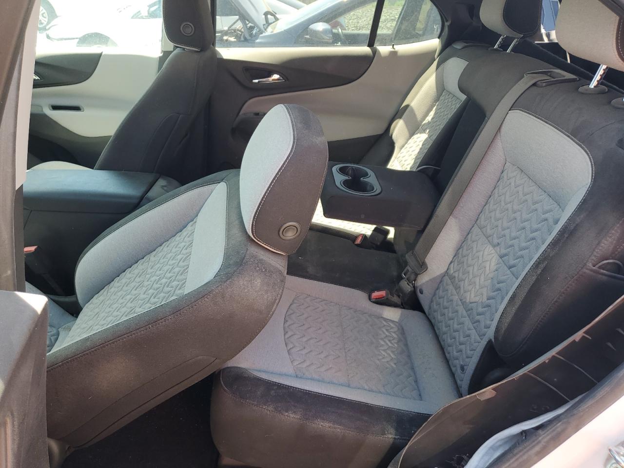 CHEVROLET EQUINOX LS