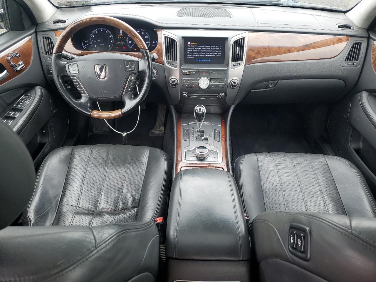 HYUNDAI EQUUS SIGNATURE