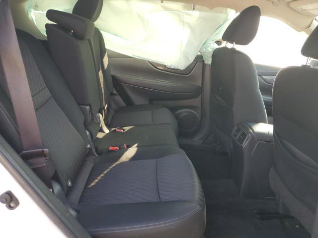 2018 NISSAN ROGUE S KNMAT2MT9JP603016