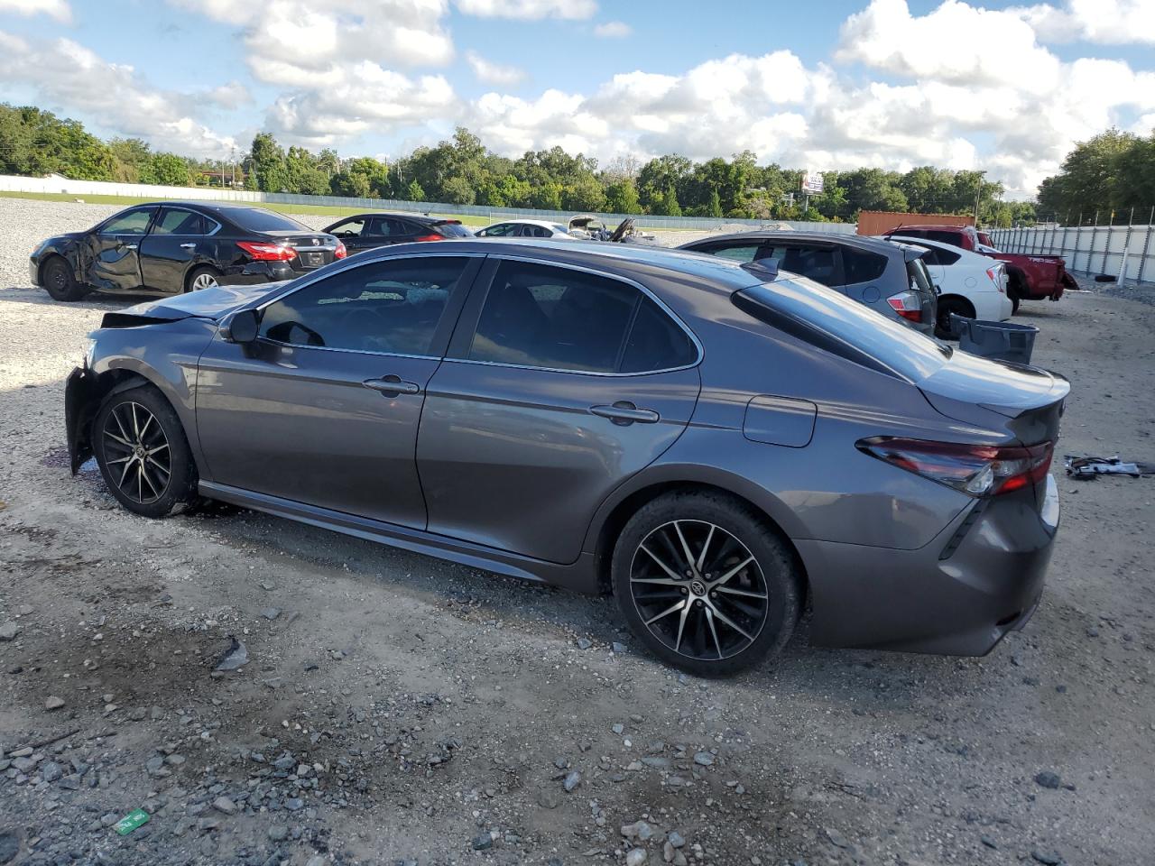TOYOTA CAMRY SE NIGHT SHADE