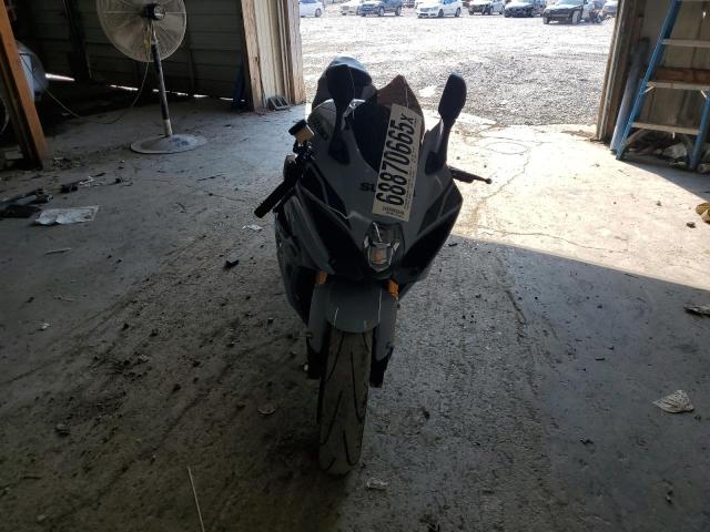 2022 SUZUKI GSX-R1000 R JS1DM11H4N7100269