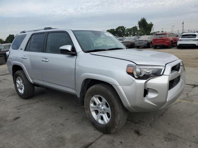 2022 TOYOTA 4RUNNER SR JTEMU5JR9N5972542