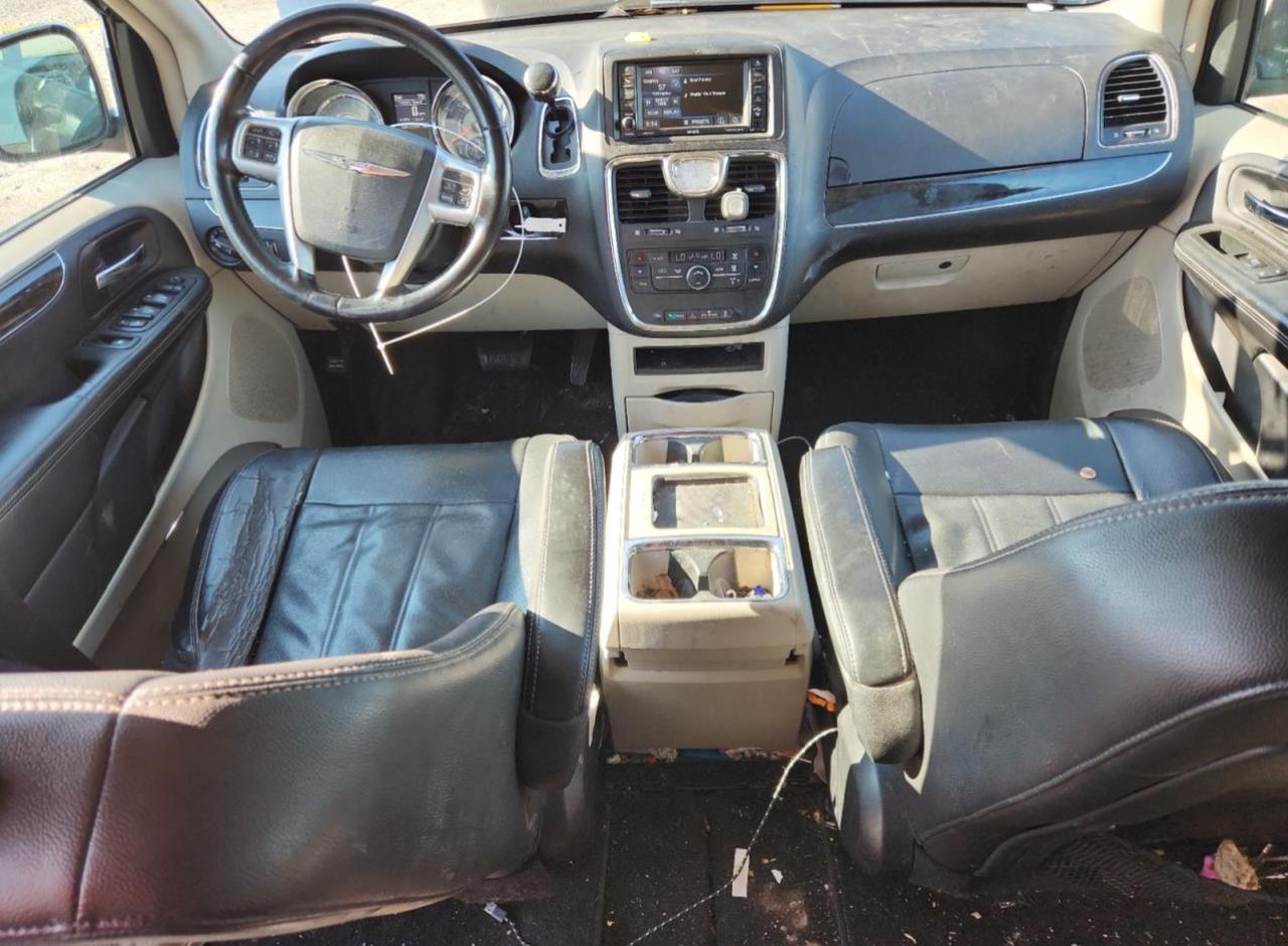 CHRYSLER TOWN & COUNTRY TOURING