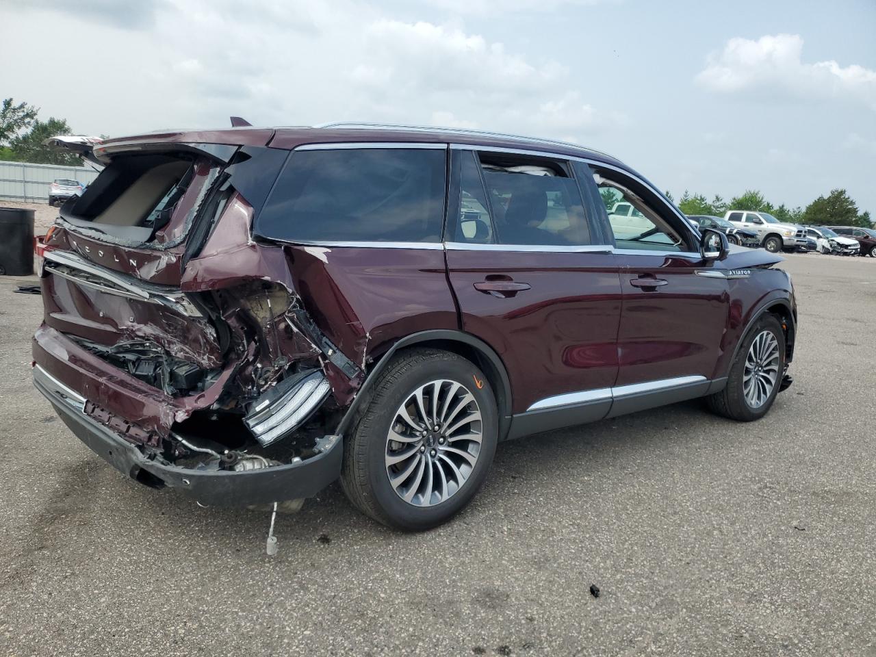 LINCOLN AVIATOR RESERVE