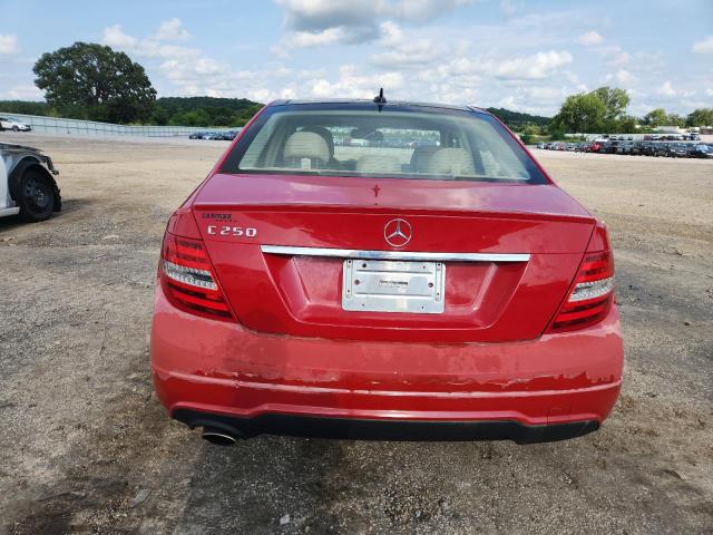 2012 MERCEDES-BENZ C 250 - WDDGF4HB4CR201996