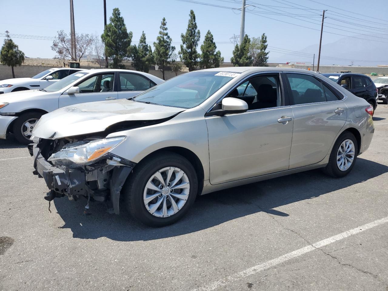 TOYOTA CAMRY LE
